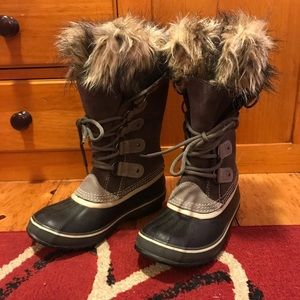 Sorel winter boots tall